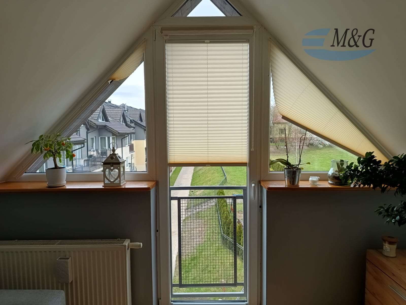 M&G | Plisy standard