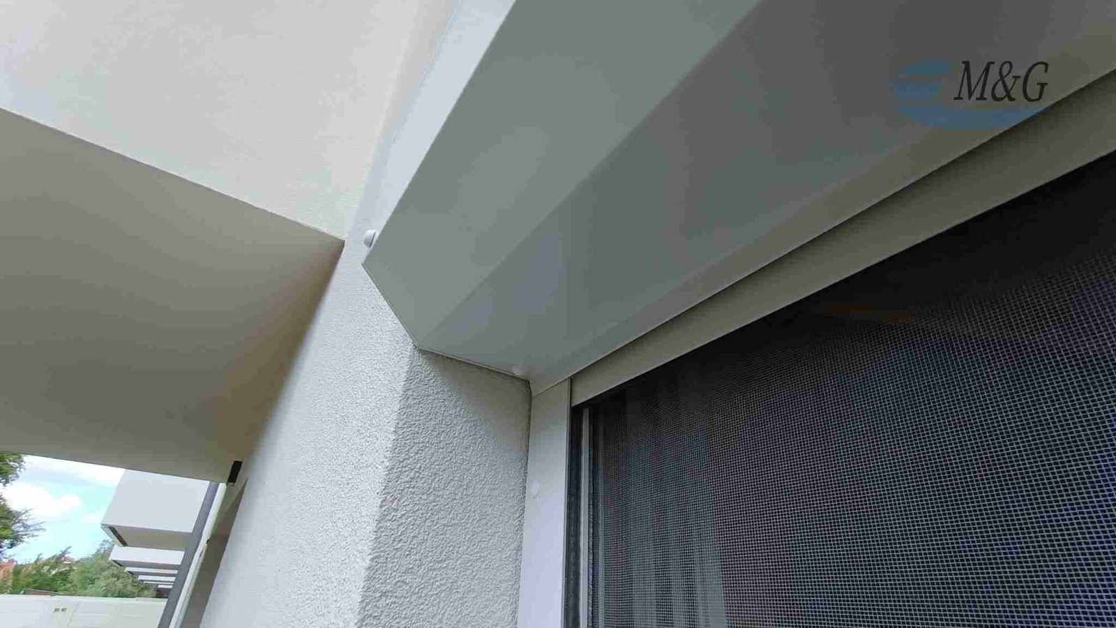 Roleta zewnętrzna ze zintegrowaną moskitierą